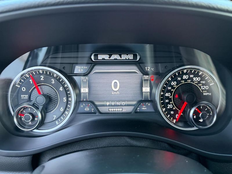 Dodge RAM (2022) +2500+LARAMIE+LPG+HEAVY DUTY+ - fotka 21 z 24