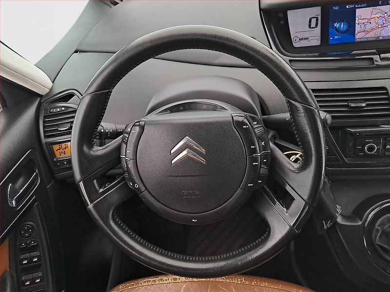 Citroën C4 Picasso (2008) 1.6 HDi, po STK, Klima - fotka 18 z 18