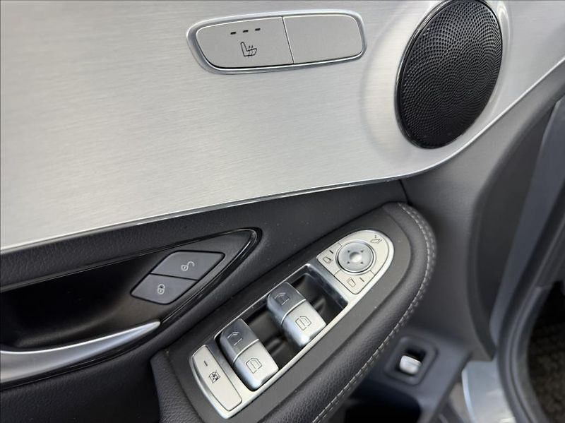 Mercedes-Benz GLC 2,0 300 d,4MATIC,1maj.ČR,virtu - fotka 20 z 36