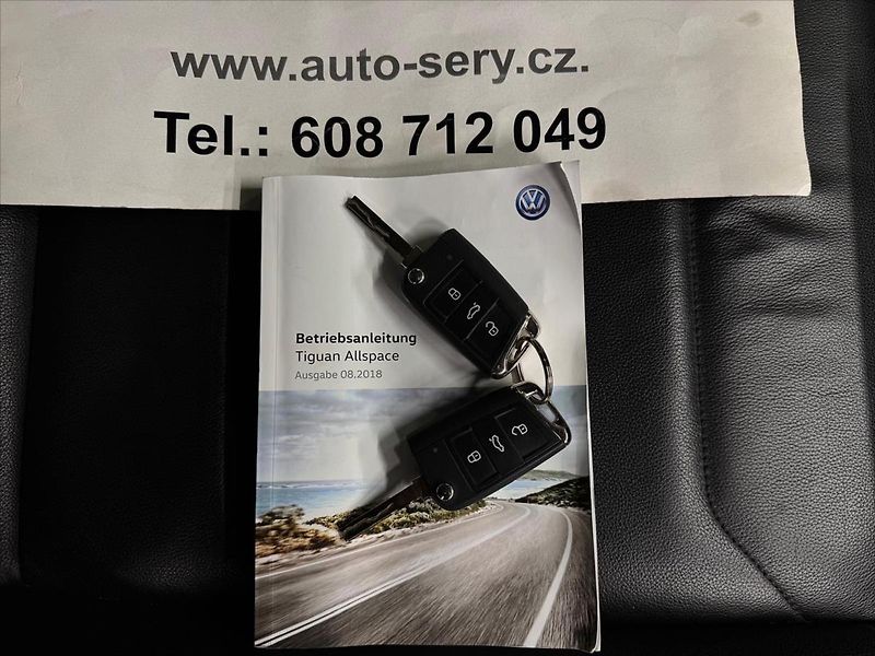 Volkswagen Tiguan Allspace R-LINE 140kW 4M HUD DCC LED - fotka 50 z 52