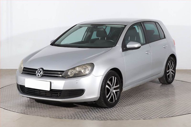 Volkswagen Golf (2009) 2.0 TDI, Serv.kniha, po STK - fotka 2 z 18