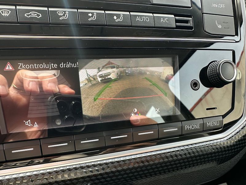 Volkswagen e-up! (2020) 60Kw - fotka 24 z 24