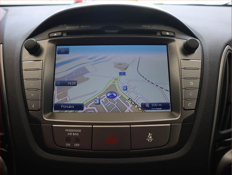Hyundai ix35 (2014) 2.0 GDI, 4X4, Automat - fotka 13 z 21