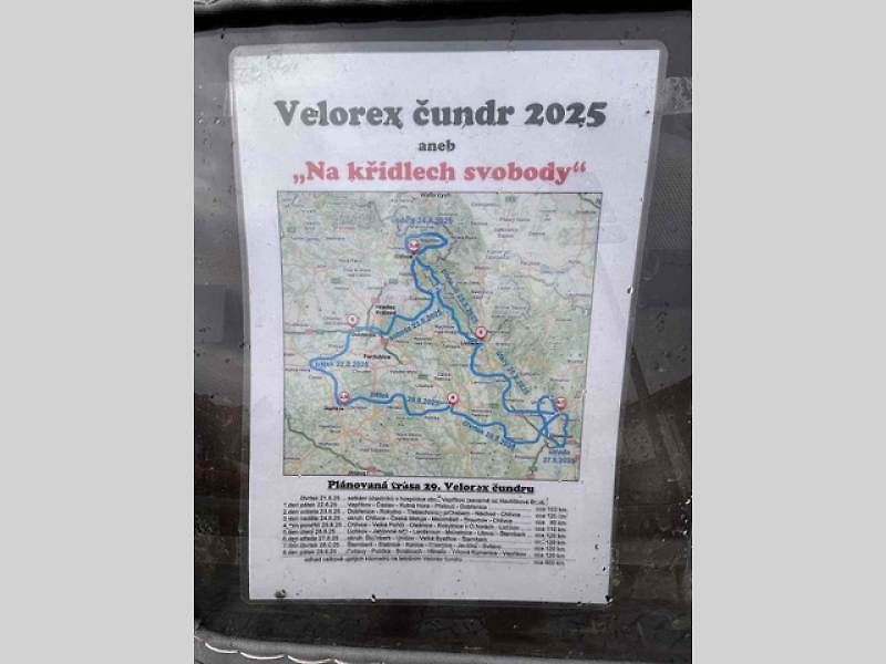 Vítr ve vlasech, Velorex v srdci. V Blansku měli sraz fandové plátěných vozítek.
