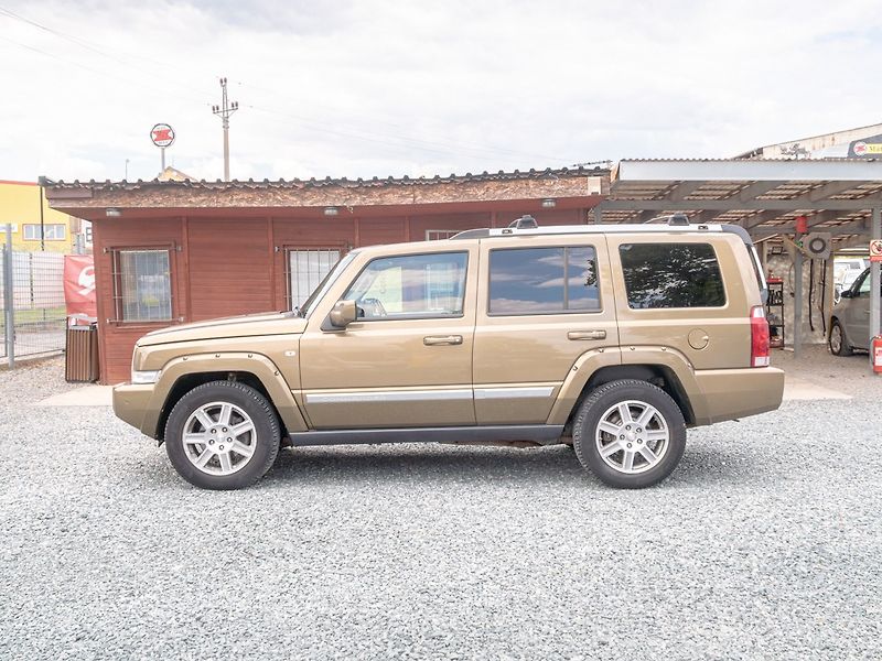 Jeep Commander (2007) ČR 3.0CRD 160KW – 7sedadel - fotka 8 z 62