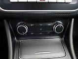 Mercedes-Benz Třídy A (2016) A 180 d, Automat, Kůže - náhled 11