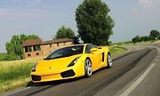 Lamborghini Gallardo (2003).