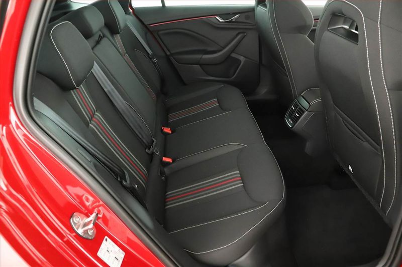 Škoda Scala (2025) 1.5 TSI, MONTE CARLO, AUTOMAT - fotka 7 z 19