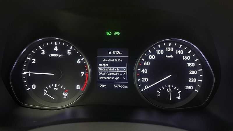 Hyundai i30 1.0 T-GDI Smart Kombi - fotka 24 z 26