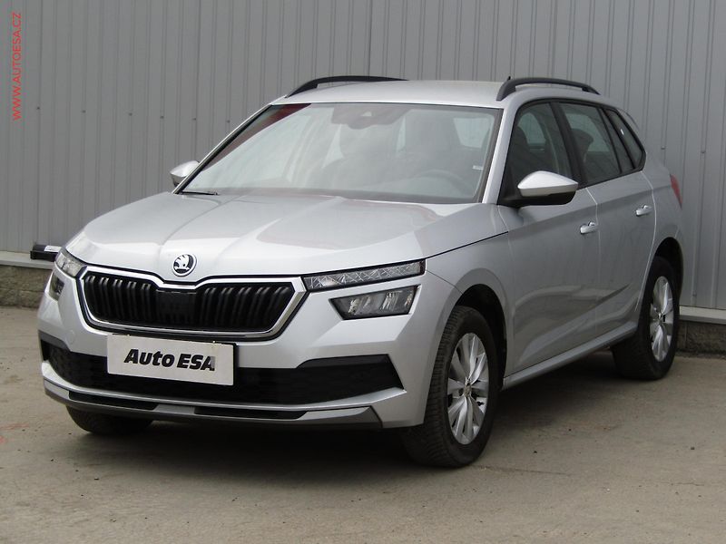 Škoda Kamiq (2021) 1.0 TSi, Business, DSG, LED - fotka 3 z 20