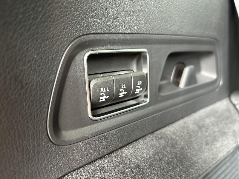 Mercedes-Benz GLS 450d 4MATIC AMG AIRMATIC ZÁRUK - fotka 38 z 40