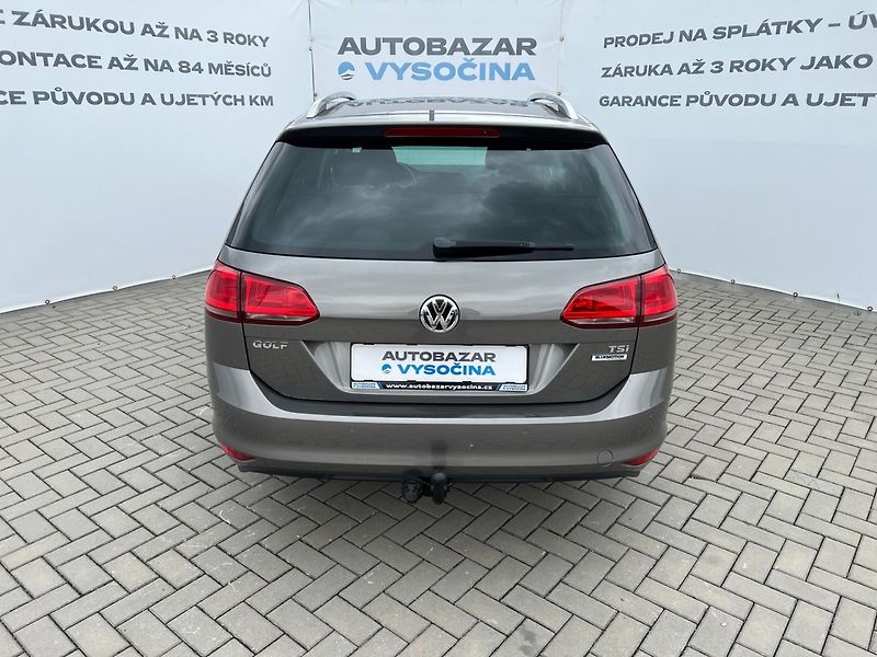 Volkswagen Golf Variant (2016) 1.2TSi LOUNGE Edition - fotka 5 z 33