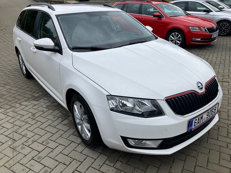 Škoda Octavia (2015) 1.6TDI 81kW VÝHŘEV SED TAŽNÉ - fotka 1 z 23