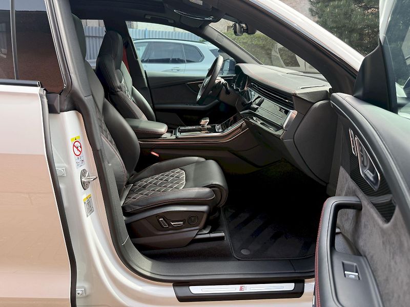 Audi SQ8 RSQ8 Paket FULL CZ Servis TOP - fotka 38 z 42