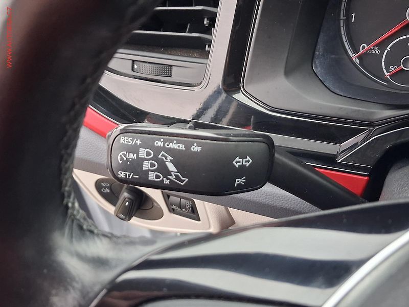 Volkswagen Polo (2018) 1.0 TSi, ČR, Beats, +ALU - fotka 12 z 21