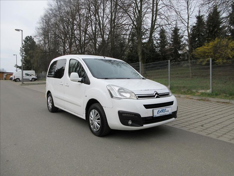 Citroën Berlingo 1,6 HDi 73Kw, 5míst, Klima, Te - fotka 5 z 31