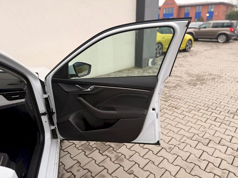 Škoda Kamiq (2025) Sel    TS  85/1.0   M6F - fotka 12 z 23