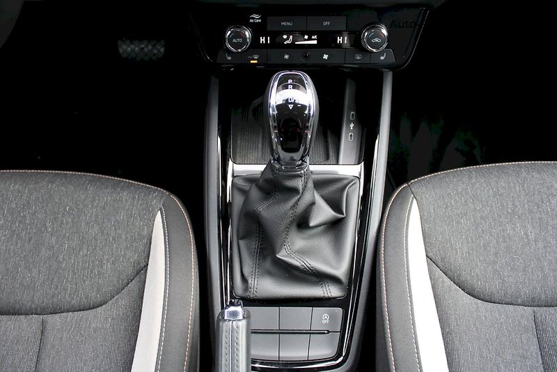 Škoda Kamiq (2024) Top Selection 1.0TSI / 85kW 7° - fotka 17 z 25