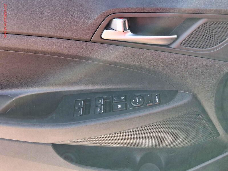 Hyundai Tucson (2020) 1.6T-GDi, 1.maj,ČR - fotka 11 z 22