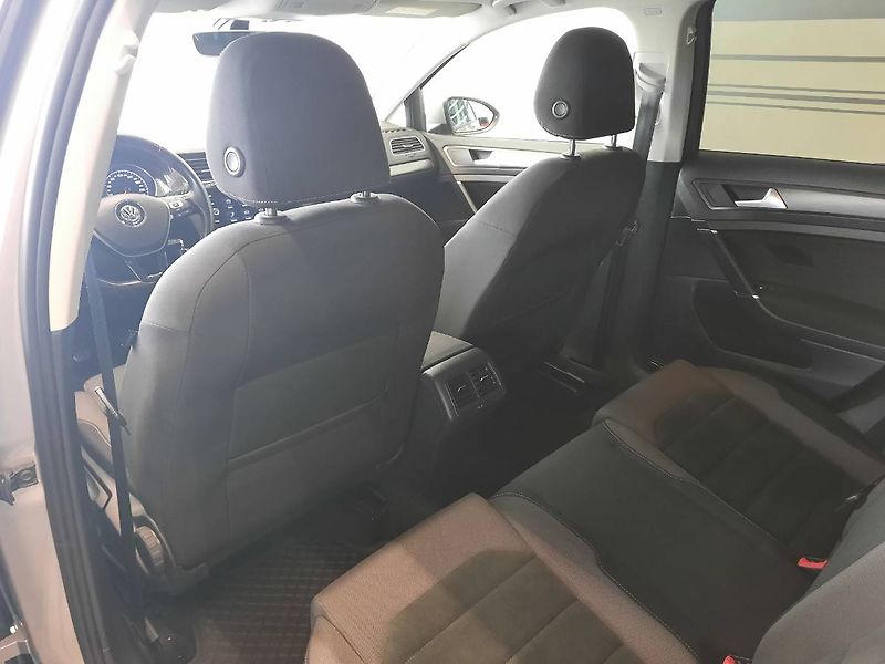 Volkswagen Golf (2019) Maraton Edition 1.5 TSI (96kW1 - fotka 8 z 27
