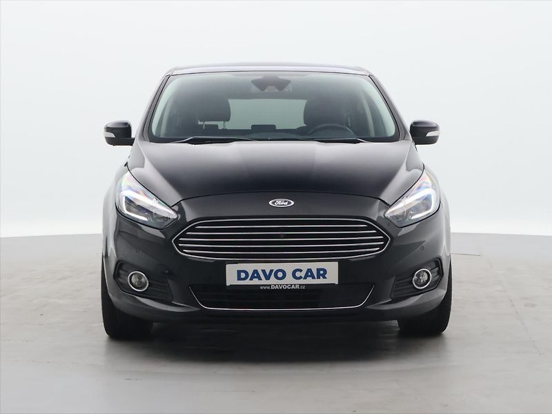 Ford S-MAX 2.0 TDCI 110kW Titanium 7-Míst - fotka 2 z 31