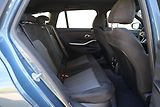 BMW Řada 3 330i xDrive Touring - náhled 6