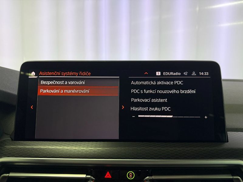 BMW X3 2.0d xDrive M-PAKET, H&K, KEYL - fotka 19 z 30