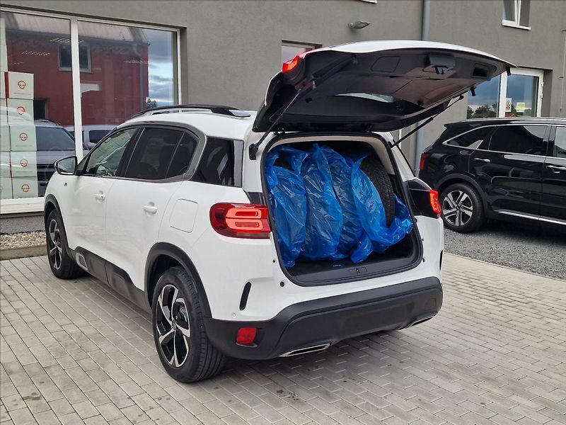 Citroën C5 Aircross 1.6 HYBRID 225 EAT8 FEEL PACK - fotka 38 z 48