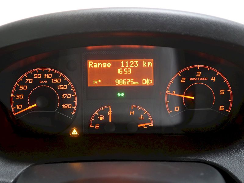 Peugeot Boxer (2022) L3H2 2.2BHDI 121kW - fotka 14 z 23