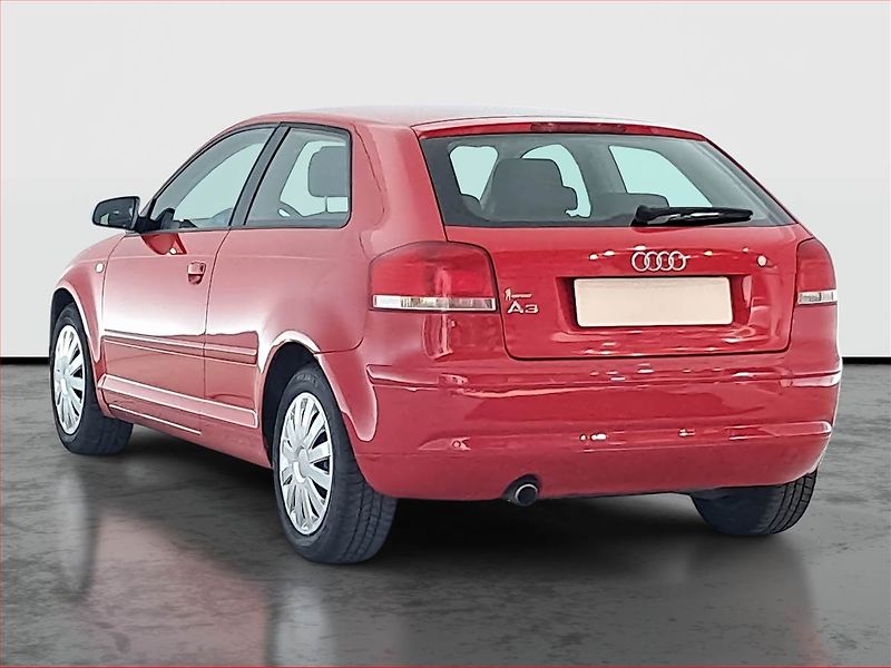 Audi A3 (2006) 1.6, nová STK, za dobrou cenu - fotka 4 z 12