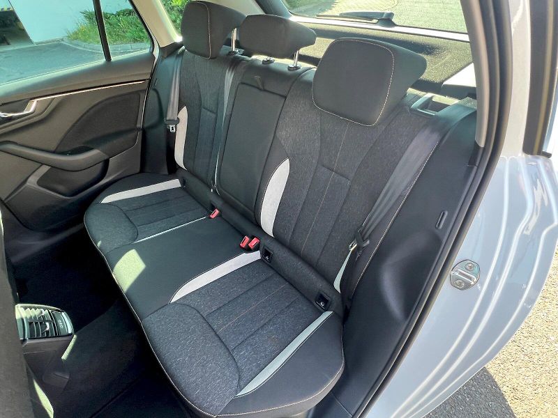 Škoda Kamiq (2025) Top Selection 1.0TSi 85kW 7°au - fotka 14 z 30
