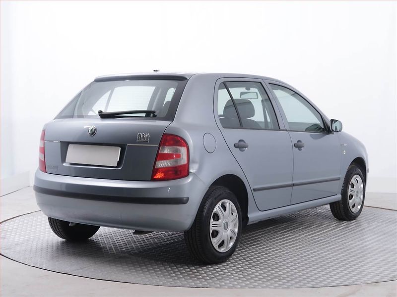 Škoda Fabia (2005) 1.4 16V, nová STK - fotka 5 z 15