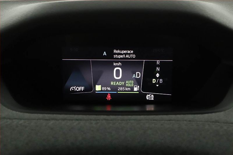 Škoda Enyaq (2022) 60 (62 kWh), SoH 92% - fotka 8 z 21