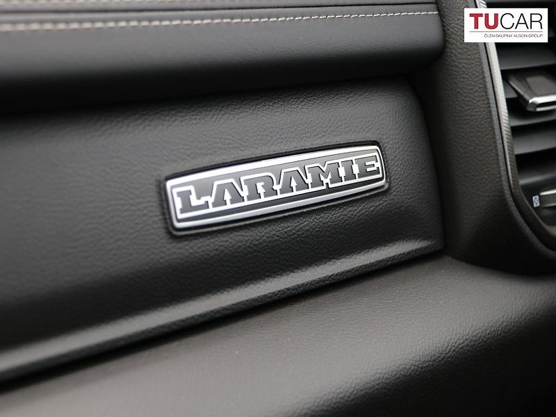 RAM 1500 (2024) Laramie G/T 5.7 HEMI E-Torque  - fotka 30 z 46