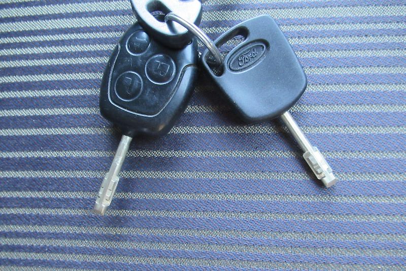 Ford Fusion 1.4i KLIMA VYHŘÍVANÉ OKNO - fotka 15 z 15