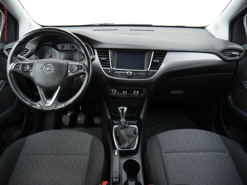 Opel Crossland X (2018) 1.2 i, ČR, AC, tempo, výhřev - fotka 8 z 14