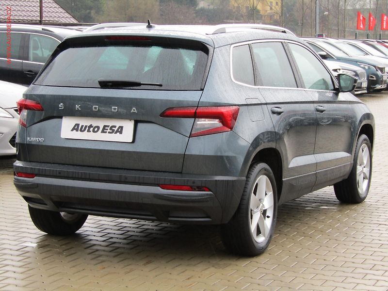 Škoda Karoq (2019) 1.6 TDi, ČR, Style, DSG - fotka 6 z 20