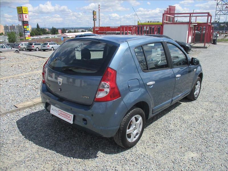 Dacia Sandero 1,4 i, klimatizace, serviska, - fotka 8 z 29