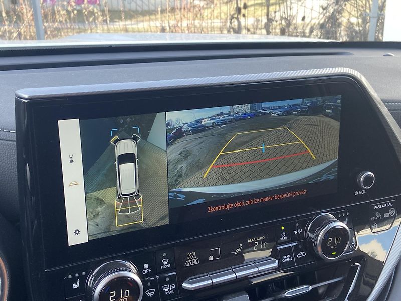 Toyota Highlander 2.5 HSD e-CVT AWD Executive JB - fotka 21 z 25