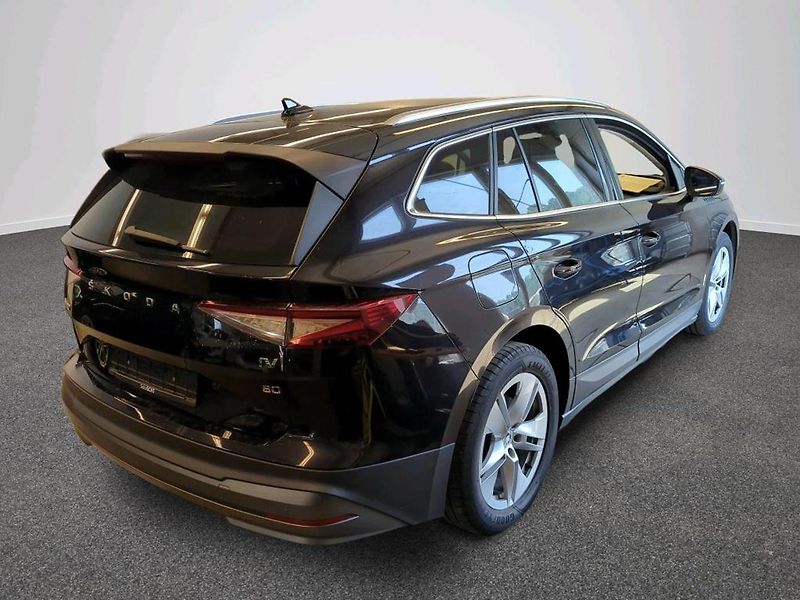 Škoda Enyaq 150kw, iV80 19ALU TZ SOH 96% - fotka 4 z 9