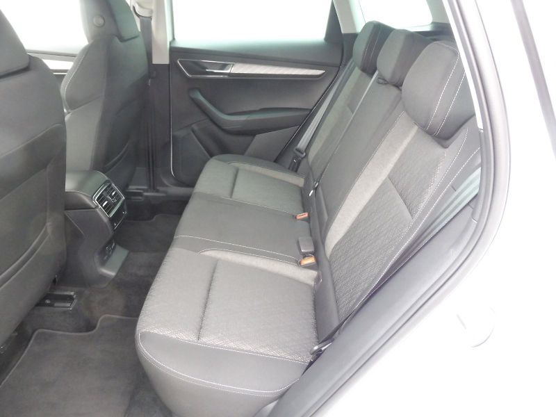 Škoda Karoq (2025) Top Selection 1,5 TSI 110kW - fotka 20 z 29