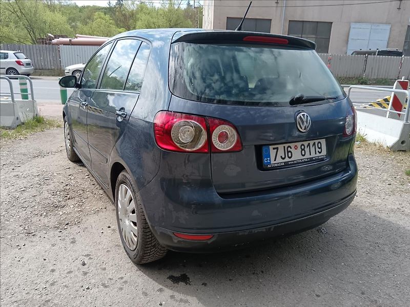 Volkswagen Golf Plus 1,9 TDi - fotka 9 z 20