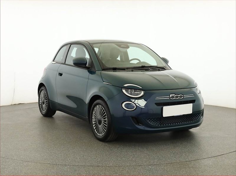 Fiat 500 (2026) 1.0 MHEV, ČR,1.maj, Serv.kniha - fotka 1 z 18