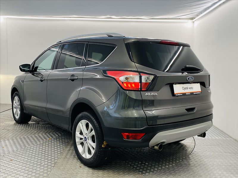 Ford Kuga 1,5 EcoBoost 110kW Titanium - fotka 22 z 25