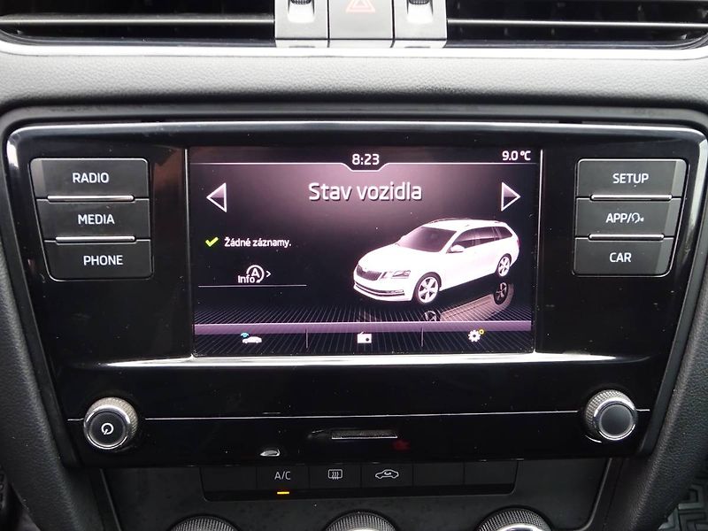 Škoda Octavia (2018) 1,6 TDi/ 85kW Active - fotka 12 z 24