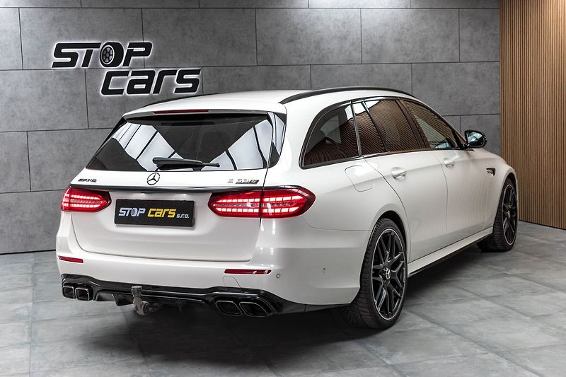 Mercedes-Benz Třídy E E 63 S 4MATIC+ AMG NIGHT*DPH* - fotka 7 z 33