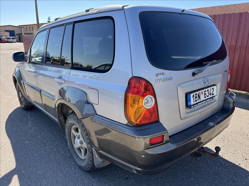 Hyundai Terracan 2,9 CRDi 110KW 4x4 TAŽNÉ - fotka 8 z 29