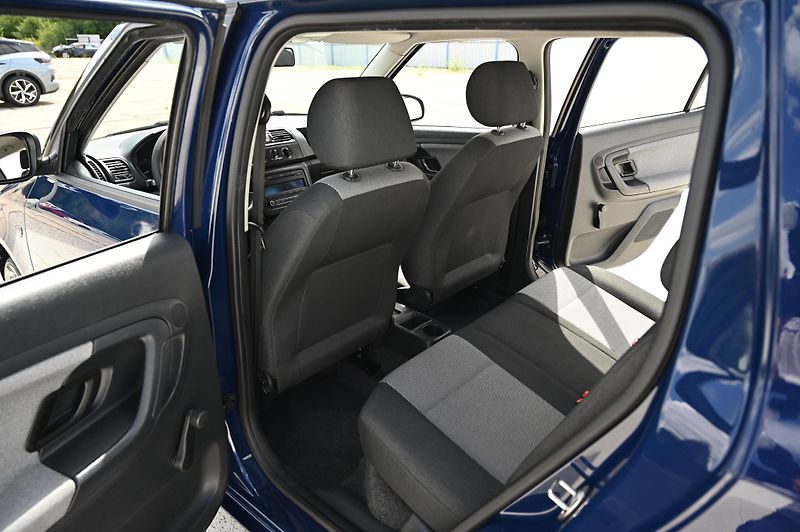 Škoda Fabia 1.4 16V 63KW Special 3/2011  - fotka 27 z 40