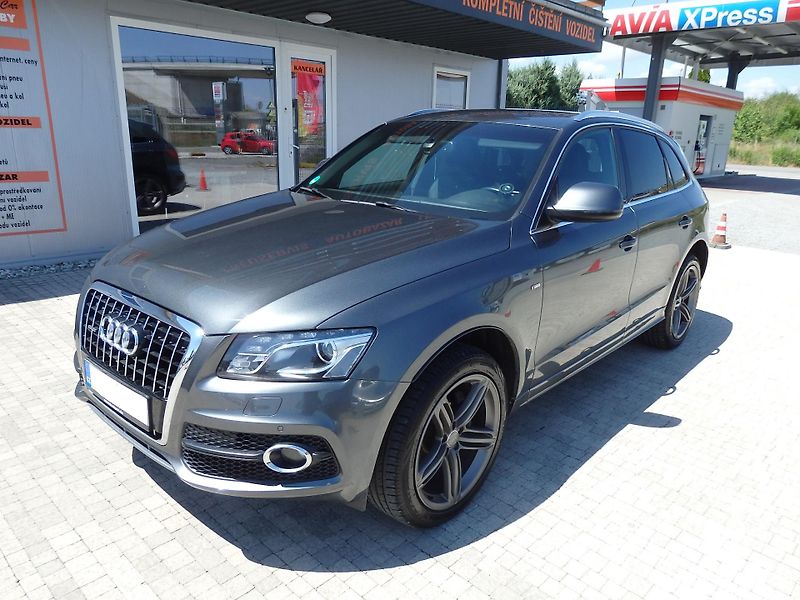 Audi Q5 3.0 TDI 176 kW S LINE - fotka 2 z 29