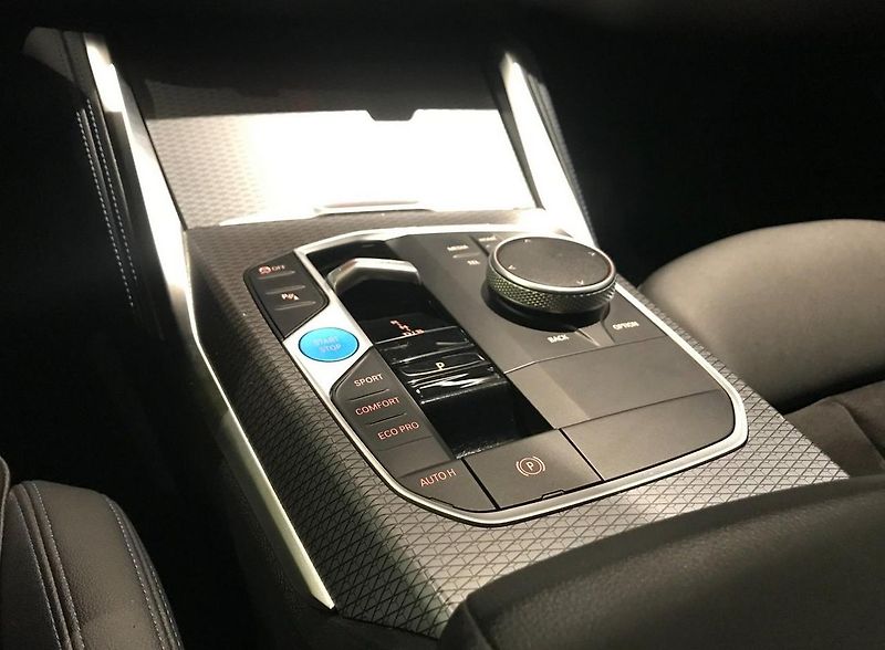 BMW i4 M50 xDrive GC MSport h/k - fotka 9 z 18